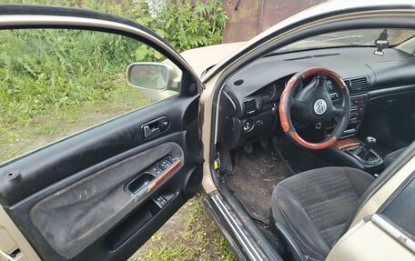 Volkswagen Passat B5+ рестайлинг, 2002 год, 160 000 рублей, 11 фотография