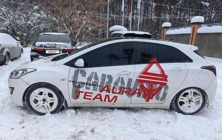 Hyundai i30 II рестайлинг, 2014 год, 350 000 рублей, 2 фотография