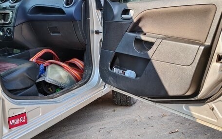 Ford Fiesta, 2008 год, 80 000 рублей, 1 фотография