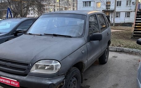 Chevrolet Niva I рестайлинг, 2005 год, 220 000 рублей, 2 фотография