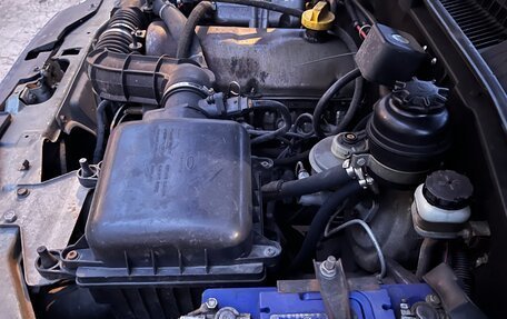 Chevrolet Niva I рестайлинг, 2005 год, 220 000 рублей, 17 фотография