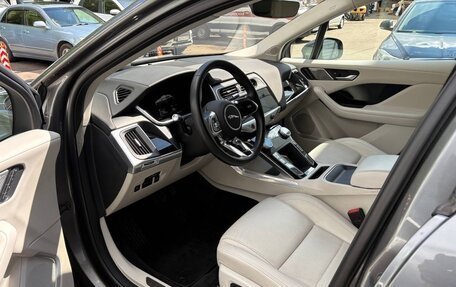 Jaguar I-Pace I, 2019 год, 3 500 000 рублей, 7 фотография