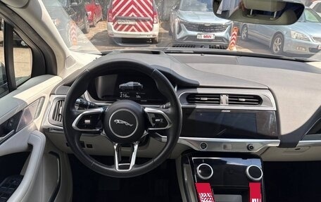 Jaguar I-Pace I, 2019 год, 3 500 000 рублей, 4 фотография