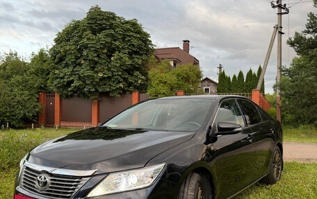 Toyota Camry, 2014 год, 1 800 000 рублей, 3 фотография
