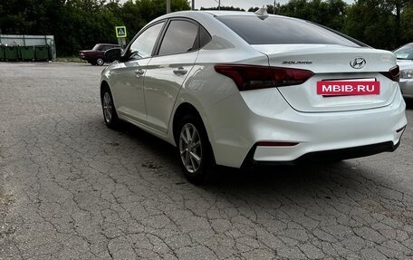 Hyundai Solaris II рестайлинг, 2018 год, 970 000 рублей, 4 фотография