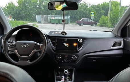 Hyundai Solaris II рестайлинг, 2018 год, 970 000 рублей, 9 фотография