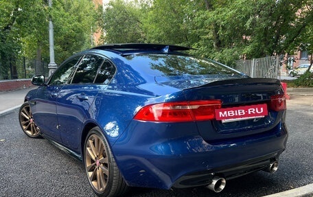 Jaguar XE I рестайлинг, 2015 год, 2 300 000 рублей, 3 фотография