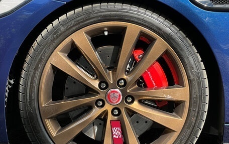 Jaguar XE I рестайлинг, 2015 год, 2 300 000 рублей, 7 фотография