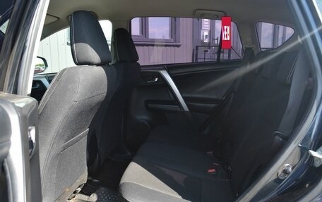 Toyota RAV4, 2017 год, 1 949 888 рублей, 19 фотография