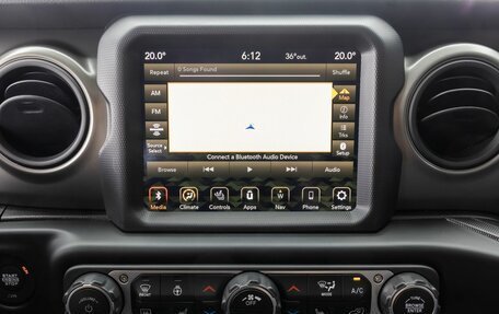 Jeep Wrangler, 2023 год, 7 490 000 рублей, 12 фотография