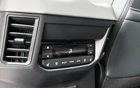Toyota Sequoia, 2025 год, 14 290 000 рублей, 29 фотография