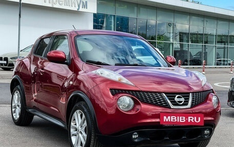 Nissan Juke II, 2011 год, 947 000 рублей, 3 фотография