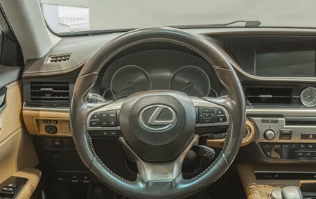 Lexus ES VII, 2018 год, 2 800 000 рублей, 24 фотография