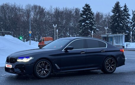 BMW 5 серия, 2017 год, 3 490 000 рублей, 3 фотография