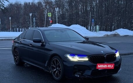BMW 5 серия, 2017 год, 3 490 000 рублей, 10 фотография