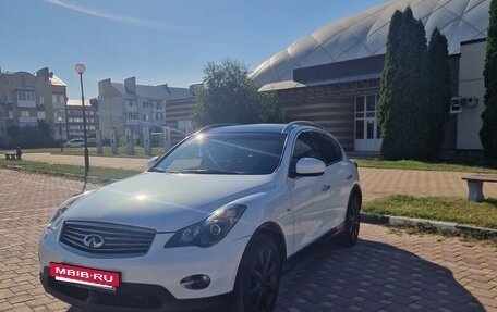 Infiniti EX, 2013 год, 1 950 000 рублей, 8 фотография