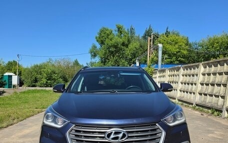 Hyundai Santa Fe III рестайлинг, 2017 год, 2 100 000 рублей, 1 фотография