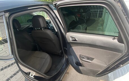 Opel Astra J, 2012 год, 620 000 рублей, 11 фотография