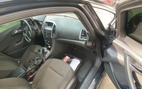 Opel Astra J, 2012 год, 620 000 рублей, 13 фотография