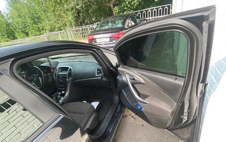 Opel Astra J, 2012 год, 620 000 рублей, 14 фотография