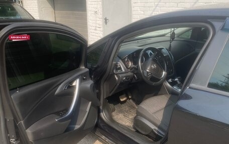Opel Astra J, 2012 год, 620 000 рублей, 8 фотография