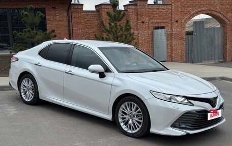 Toyota Camry, 2020 год, 2 950 000 рублей, 6 фотография