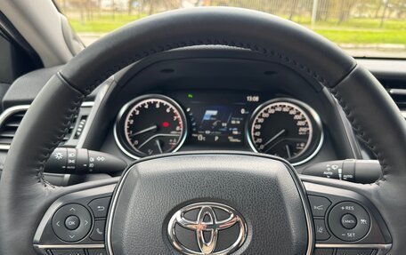 Toyota Camry, 2020 год, 2 950 000 рублей, 10 фотография