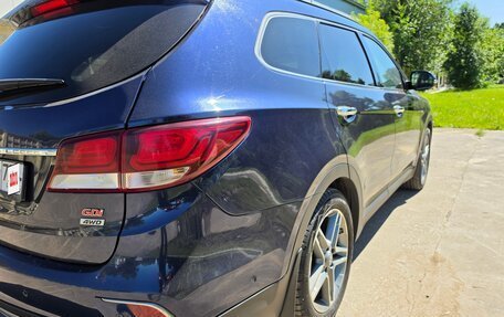 Hyundai Santa Fe III рестайлинг, 2017 год, 2 100 000 рублей, 10 фотография