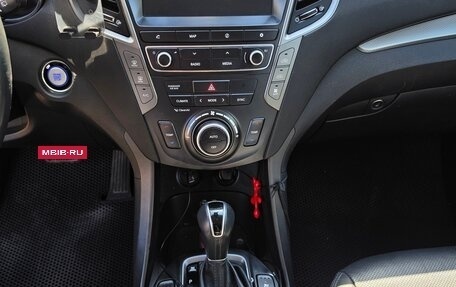 Hyundai Santa Fe III рестайлинг, 2017 год, 2 100 000 рублей, 14 фотография