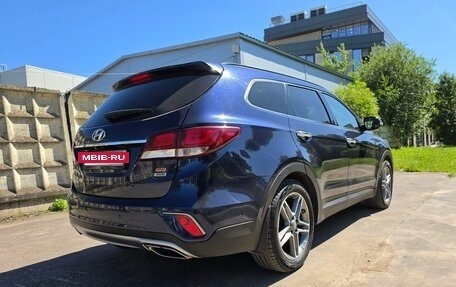 Hyundai Santa Fe III рестайлинг, 2017 год, 2 100 000 рублей, 19 фотография