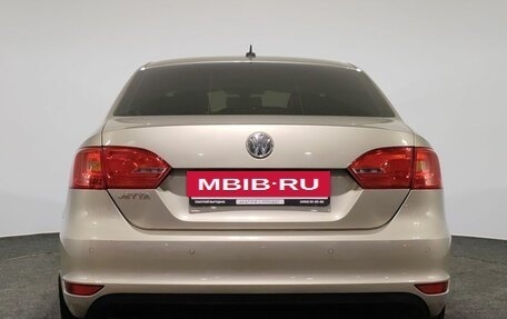 Volkswagen Jetta VI, 2012 год, 930 000 рублей, 6 фотография