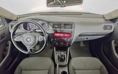 Volkswagen Jetta VI, 2012 год, 930 000 рублей, 10 фотография