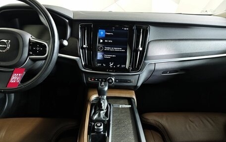 Volvo V90 Cross Country I рестайлинг, 2018 год, 3 293 000 рублей, 15 фотография