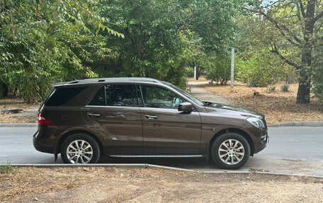 Mercedes-Benz M-Класс, 2012 год, 2 400 000 рублей, 11 фотография