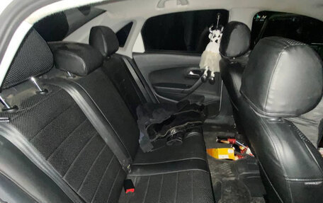 Volkswagen Polo VI (EU Market), 2013 год, 570 000 рублей, 3 фотография