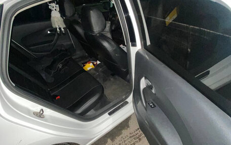 Volkswagen Polo VI (EU Market), 2013 год, 570 000 рублей, 4 фотография