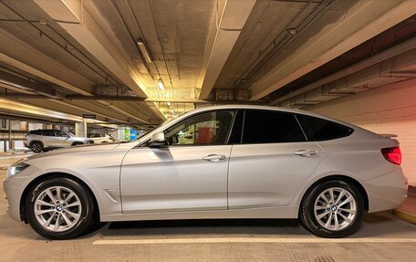 BMW 3 серия, 2019 год, 2 300 000 рублей, 15 фотография