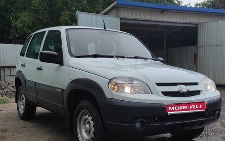 Chevrolet Niva I рестайлинг, 2016 год, 620 000 рублей, 1 фотография