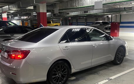 Toyota Camry, 2013 год, 1 650 000 рублей, 4 фотография