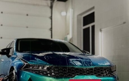 KIA K5, 2021 год, 2 500 000 рублей, 6 фотография