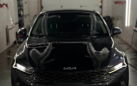 KIA K5, 2021 год, 2 500 000 рублей, 15 фотография
