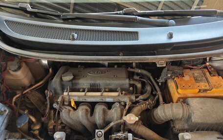 KIA Venga I, 2012 год, 700 000 рублей, 6 фотография