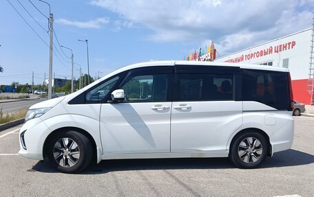 Honda Stepwgn IV, 2016 год, 1 750 000 рублей, 7 фотография