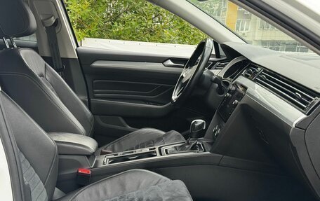 Volkswagen Passat B8 рестайлинг, 2020 год, 2 249 000 рублей, 13 фотография