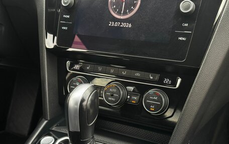 Volkswagen Passat B8 рестайлинг, 2020 год, 2 249 000 рублей, 16 фотография