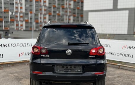 Volkswagen Tiguan I, 2010 год, 949 000 рублей, 5 фотография