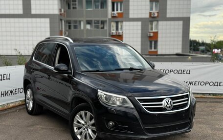 Volkswagen Tiguan I, 2010 год, 949 000 рублей, 3 фотография