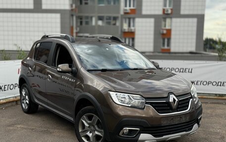 Renault Sandero II рестайлинг, 2020 год, 1 349 000 рублей, 3 фотография