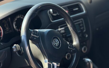 Volkswagen Jetta VI, 2014 год, 1 190 000 рублей, 14 фотография