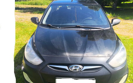 Hyundai Solaris II рестайлинг, 2013 год, 350 000 рублей, 8 фотография